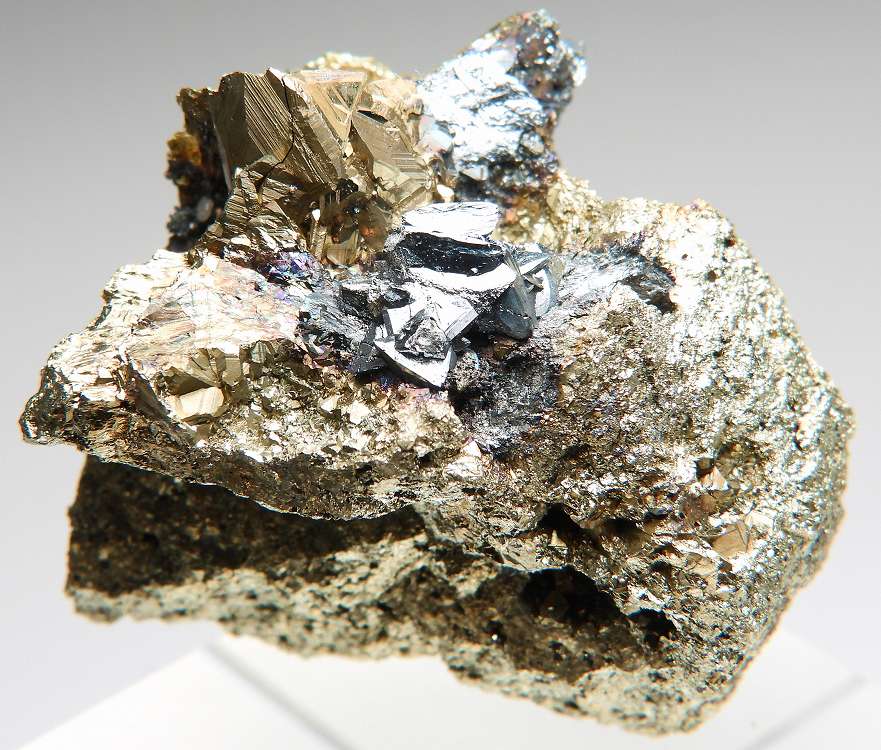 別子銅山産 自然石 国産 標本 鉱物標本 黄銅鉱