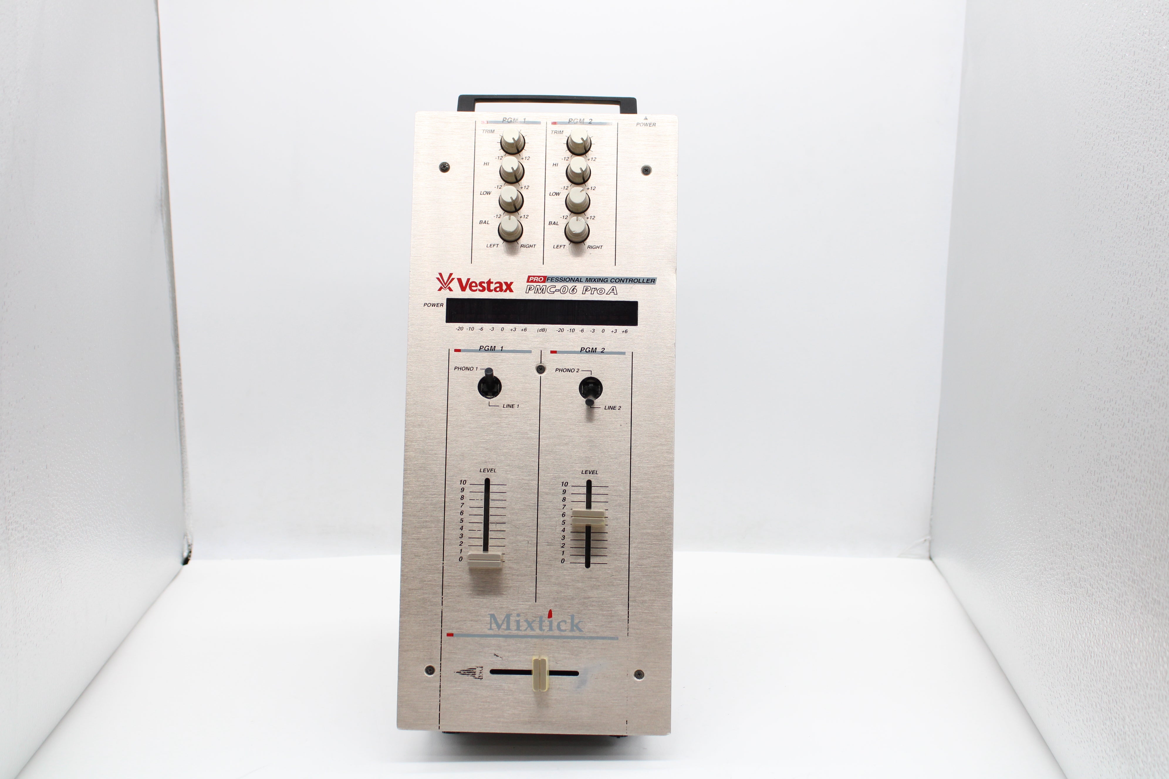 Vestax/PMC 17A/DJミキサー