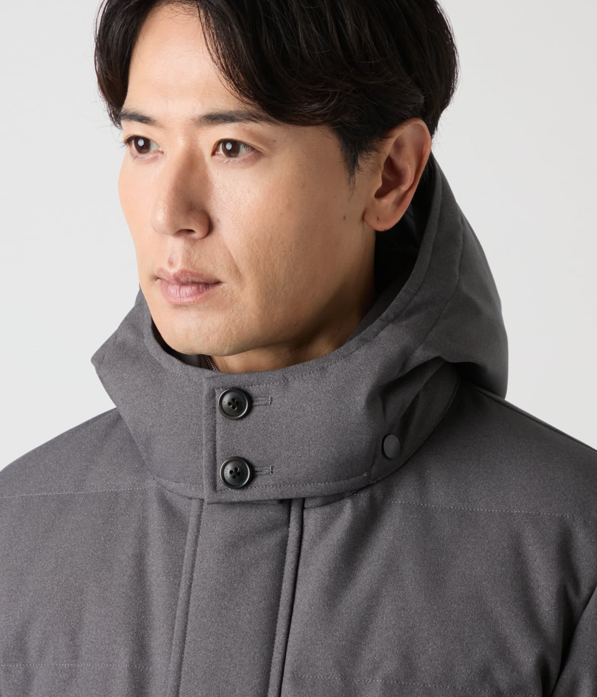 撥水・防風】ポリエステルツイル ラミネート スタンドフードダウン