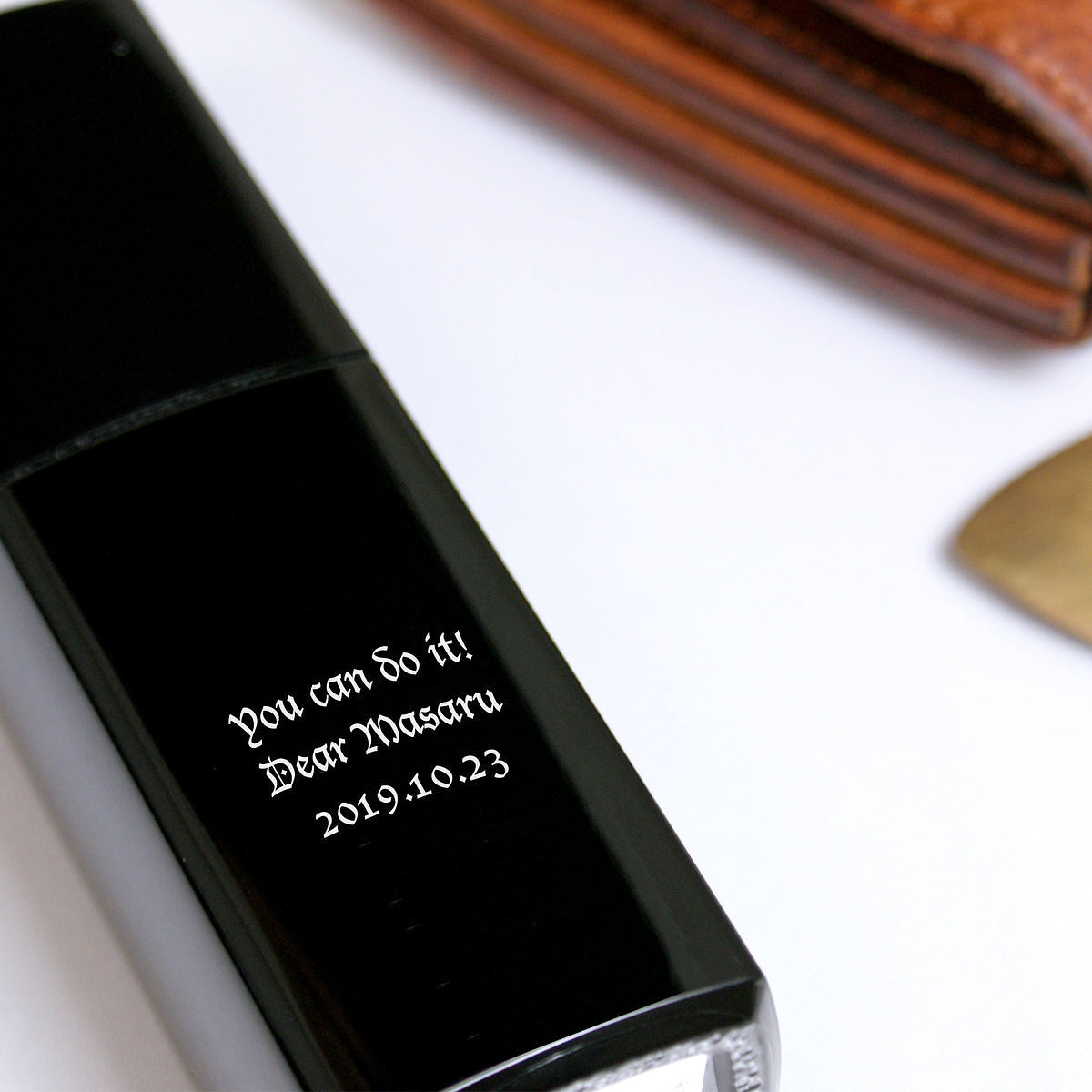 シャネル アンテウス プールオム 男性用の名入れ香水 - スマートギフト