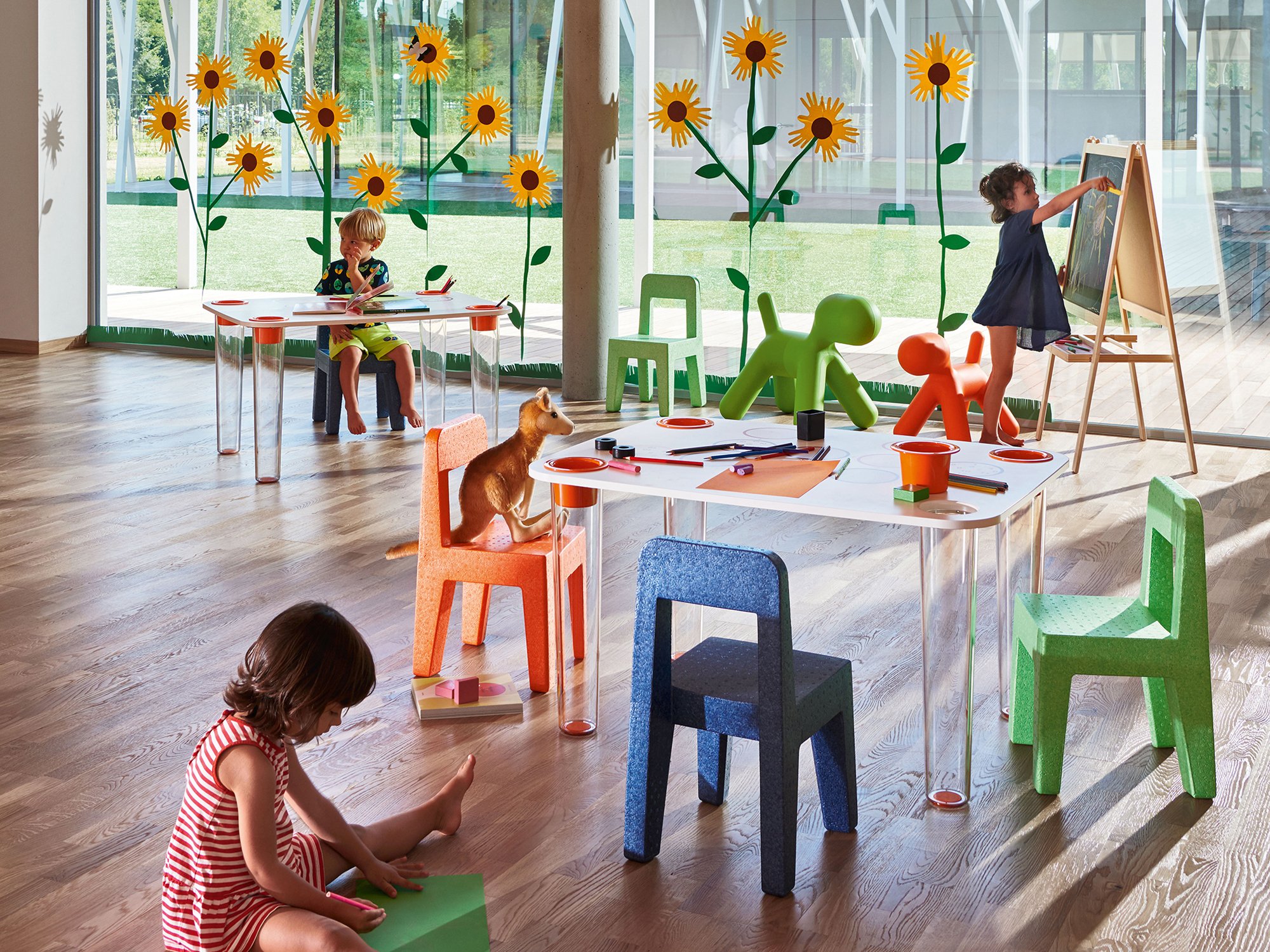 Puppy Stool | Magis | Toys & Accessoires - Designer furniture from