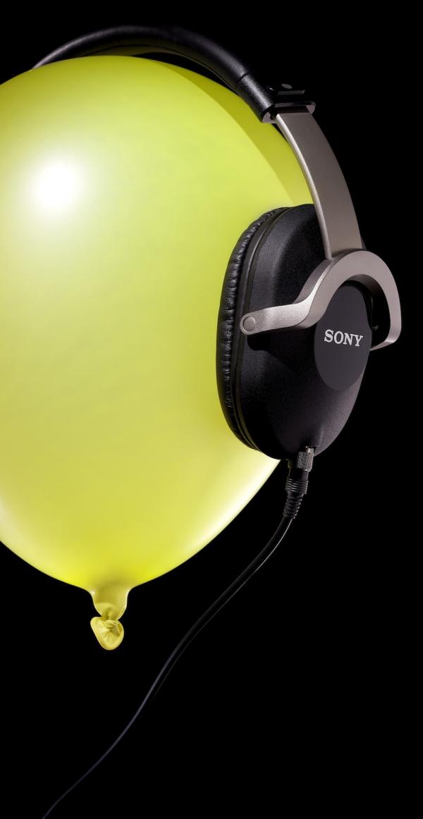 Sony MDR-Z1000 | Sound & Vision