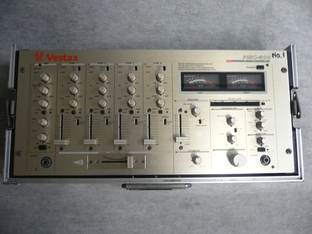 Vestax PMC40 ハードケース付き DJミキサー img002_abaa067c-7b0f-449c-a00c