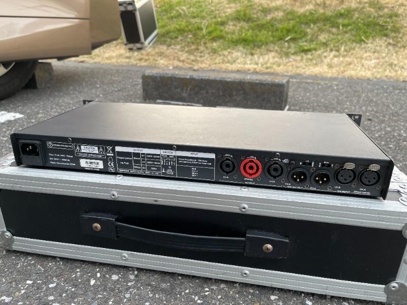 DCP800 ステレオ・パワーアンプ｜SOUNDMART