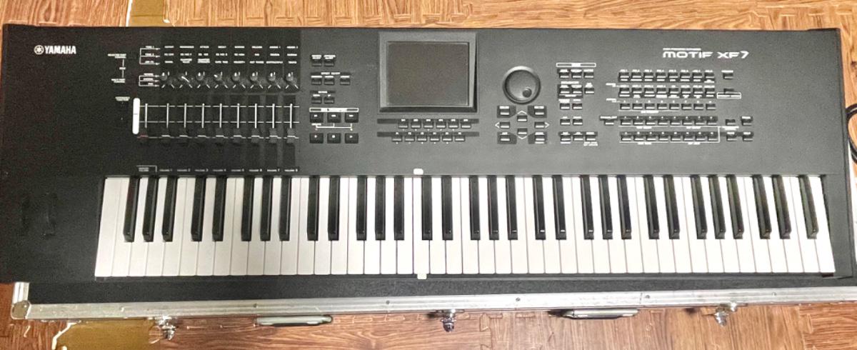 中古]YAMAHA MOTIF XF7 シンセサイザー 純正ハードケース付き｜SOUNDMART