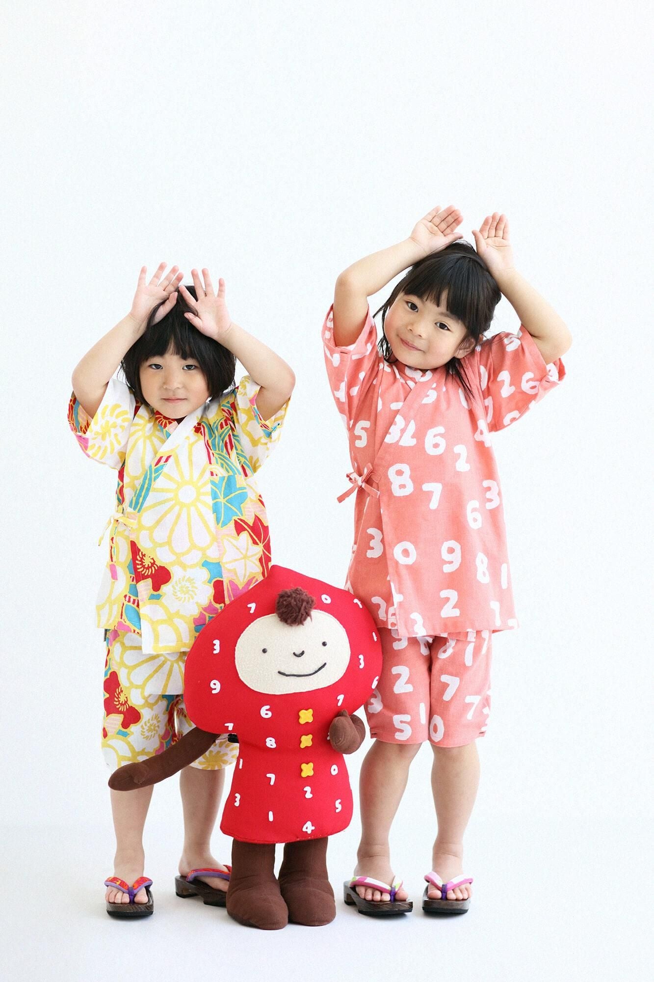 ○いせもめん こどもじんべい／そすうこん ときいろ