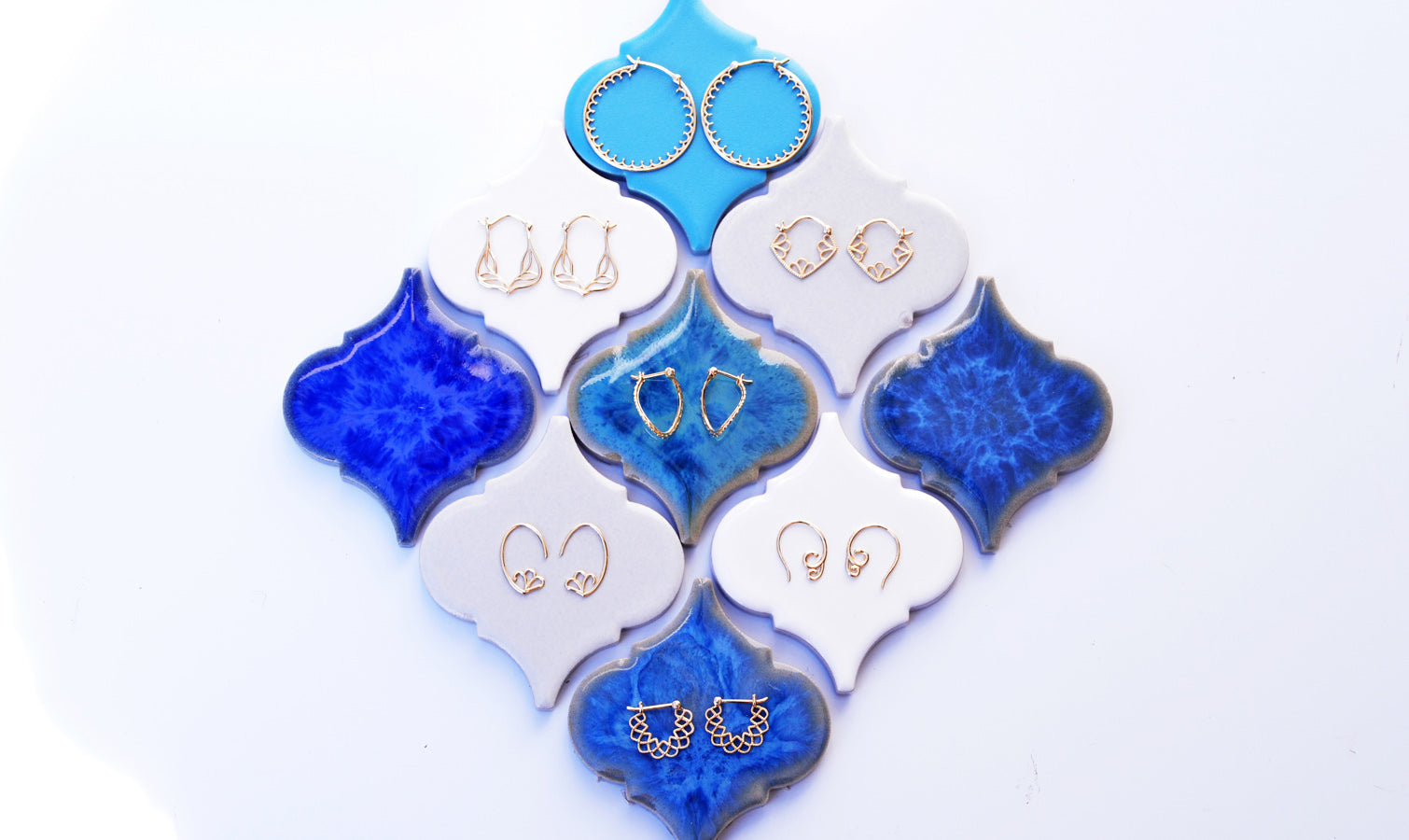 フープピアス・ツイスト【K10YG】20SS – sowi