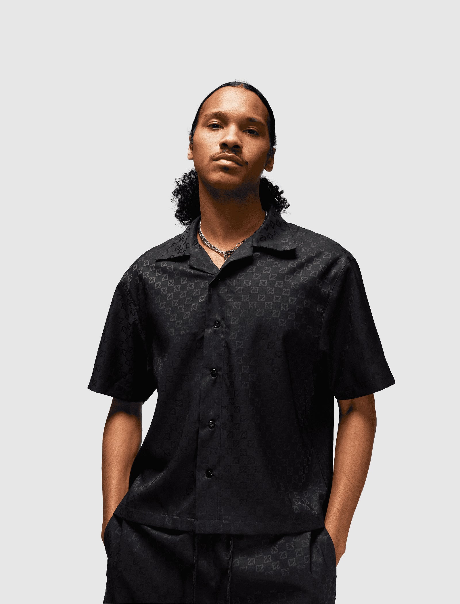 JORDAN BRAND ESSENTIALS WOVEN SHIRT – Social Status