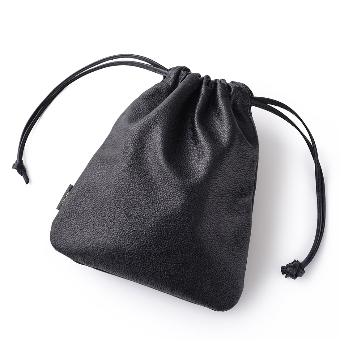 デイリーアイテムをレザーに｜上品なシュリンク輝くレザーケース