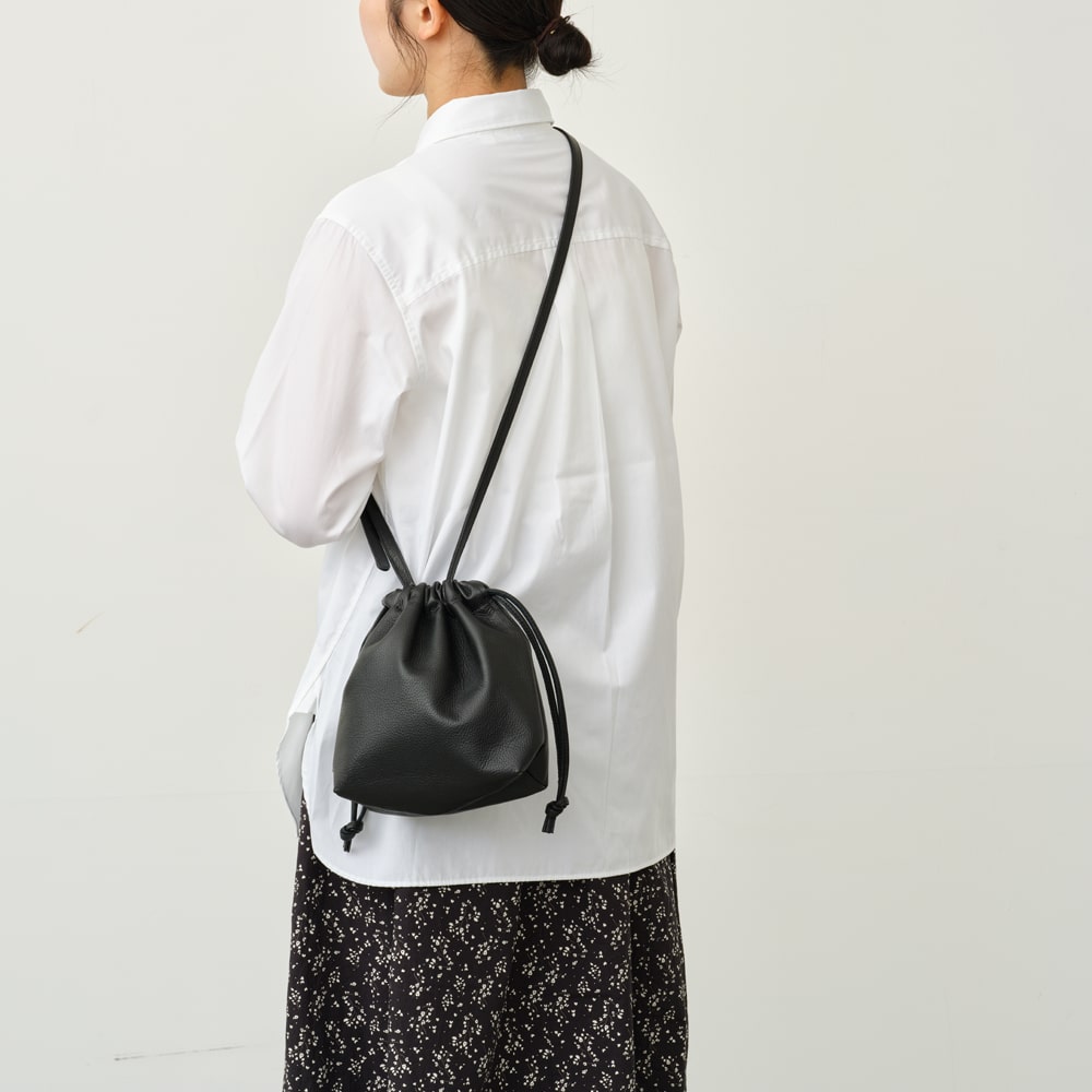 ソメスネットショップ / ピッコラ 巾着ショルダー（マチ付き） PL-65