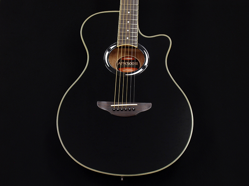YAMAHA APX500III Black (BL) 税込販売価格 ￥37,152- 新品 小振りな為