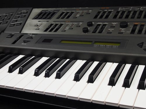 中古品 Roland JD-800 極上程度のメンテナンス品が入荷しました « 浜松