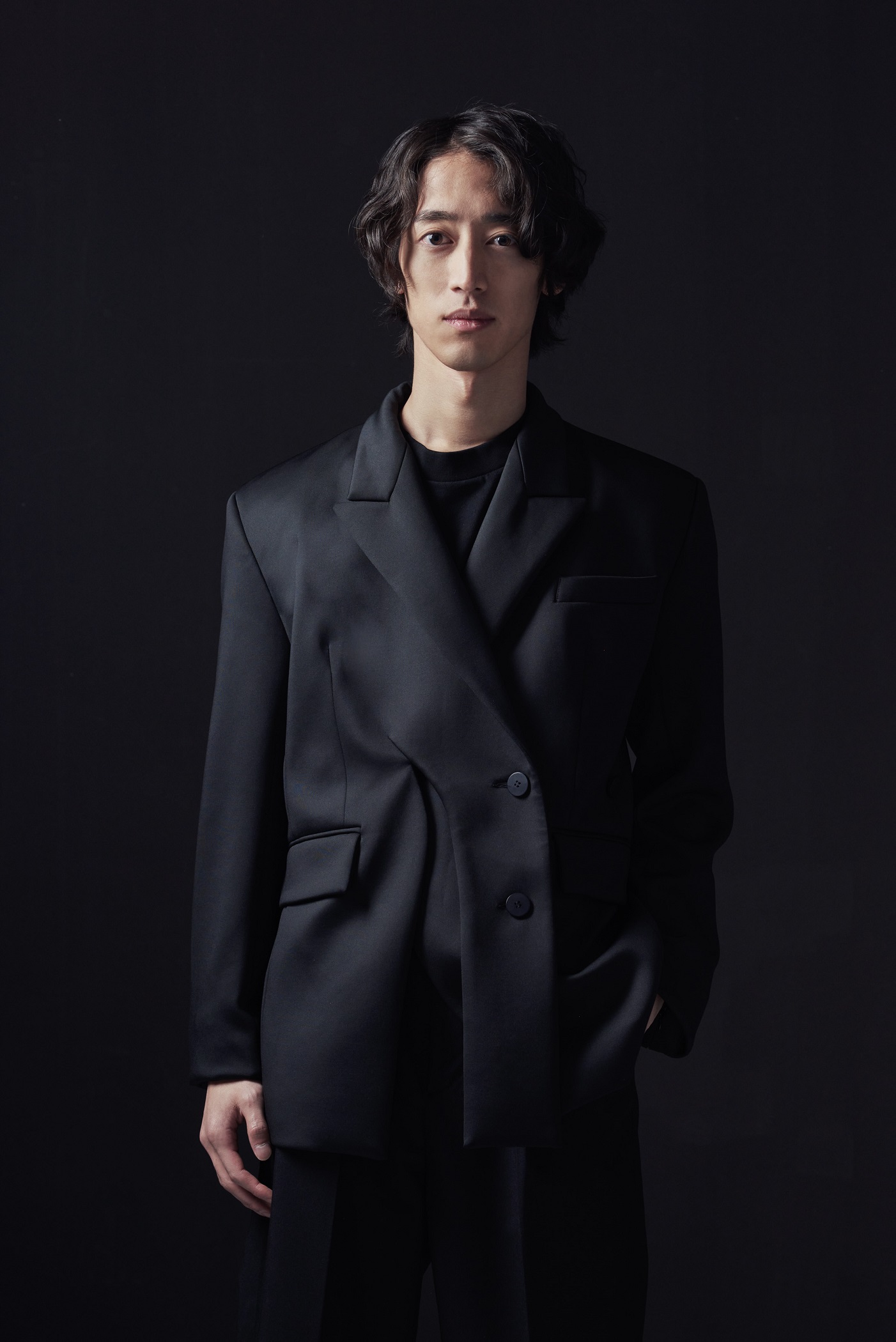 ピアニスト 角野隼斗 世界デビュー・アルバム「Human Universe」 国内