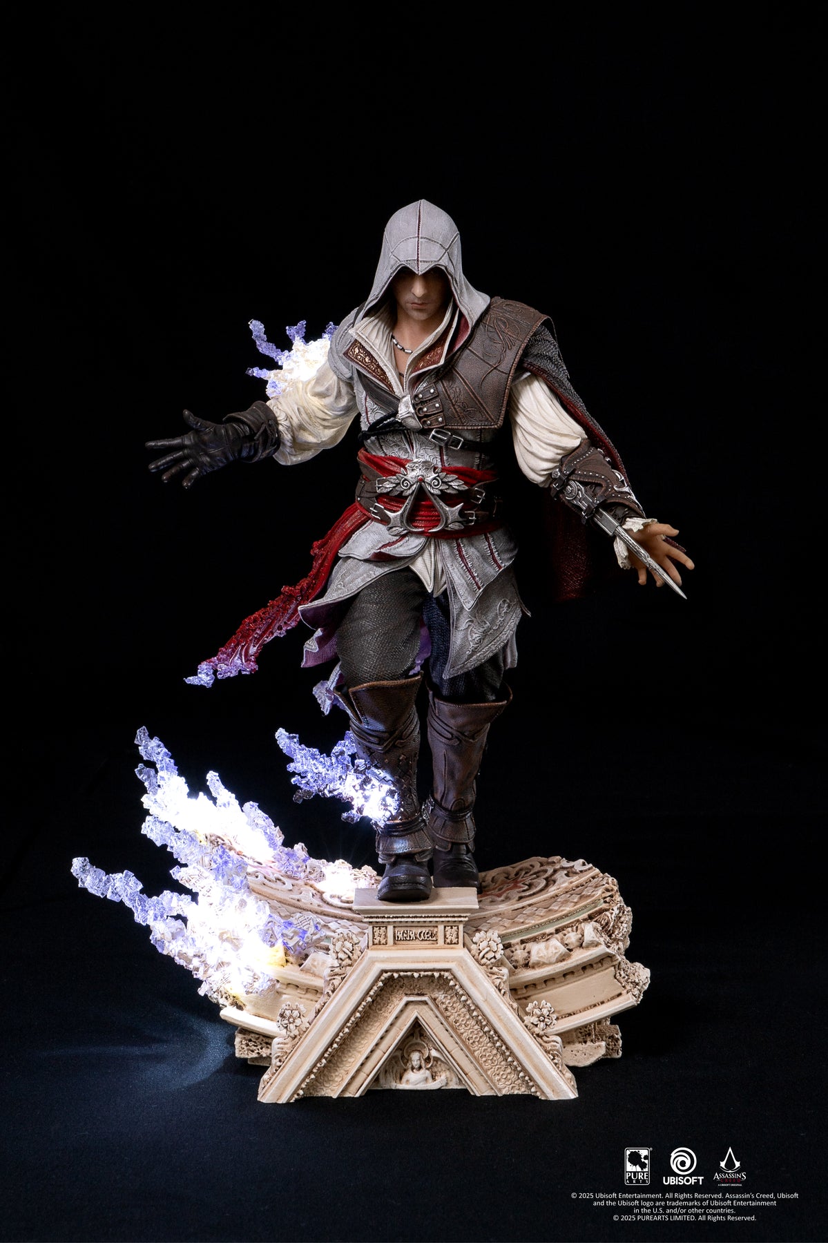 AC_Ezio_01_1800x1800.jpg?v=