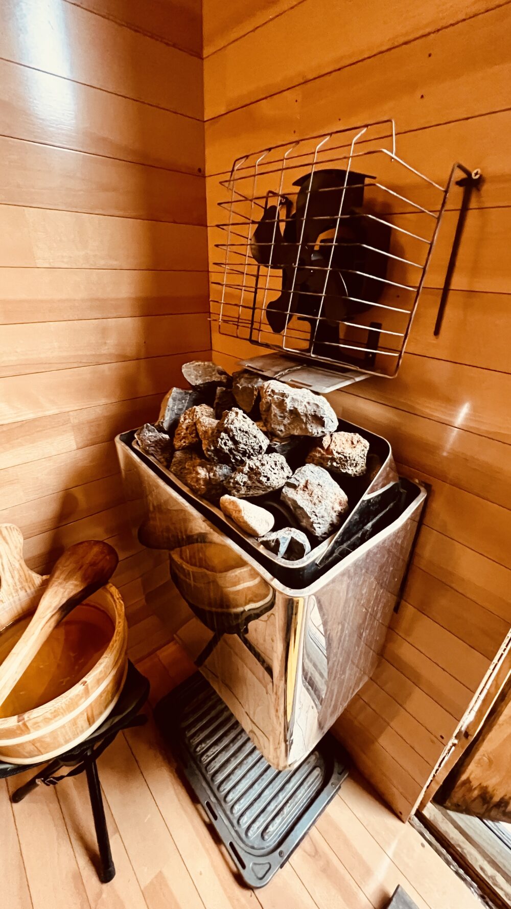 家庭用電気サウナヒーター サウナストーン付き❗️100V❗️ 家庭用電気