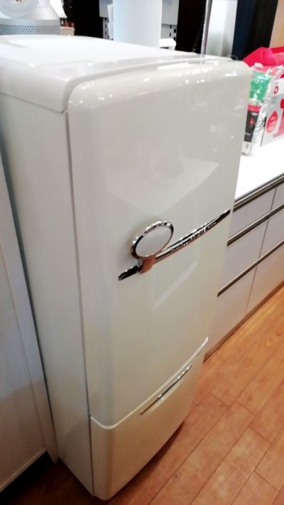 882ナショナル(パナソニック) 401L 5ドア冷蔵庫 レトロ おしゃれ 国産