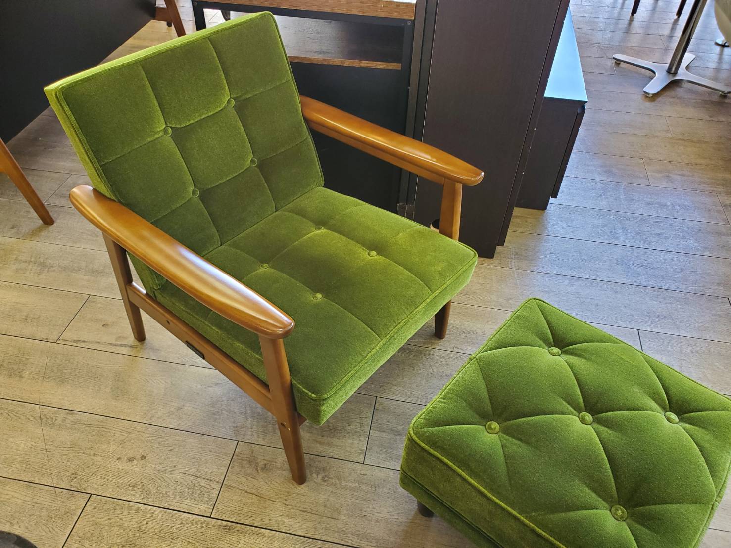 昭和レトロ カリモク karimoku Kチェア 1シーター ソファ 【公式通販】