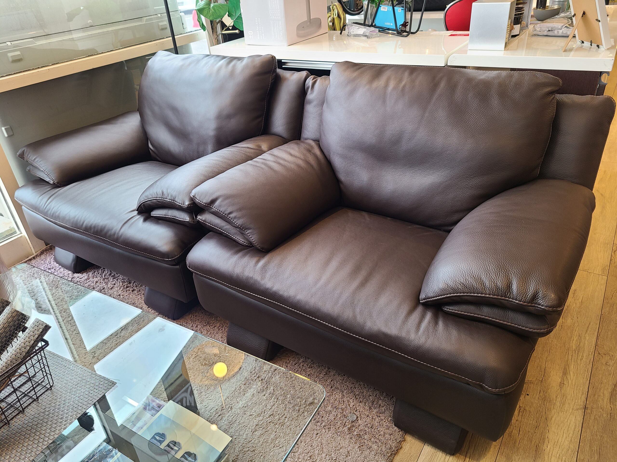 NATUZZI / ナツッジ EDITIONS / エディションズ 総本革張り 1人掛け