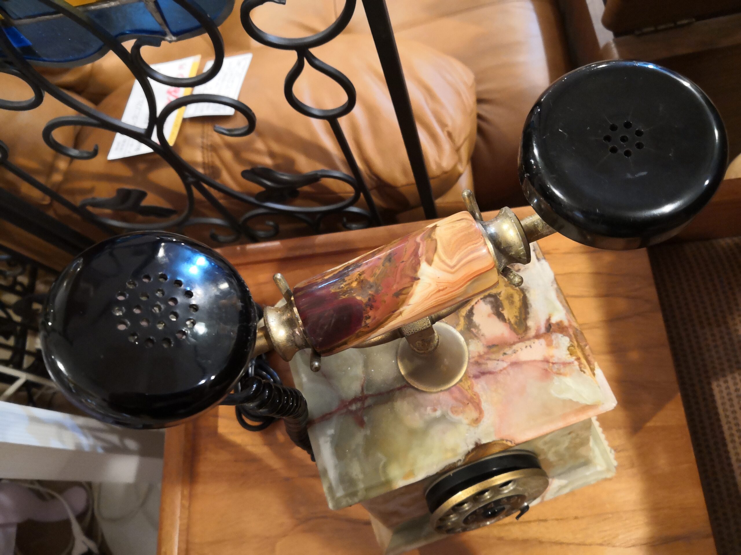 中古品】オブジェ アンティーク 西洋風 ITALY 天然石 電話機 電話