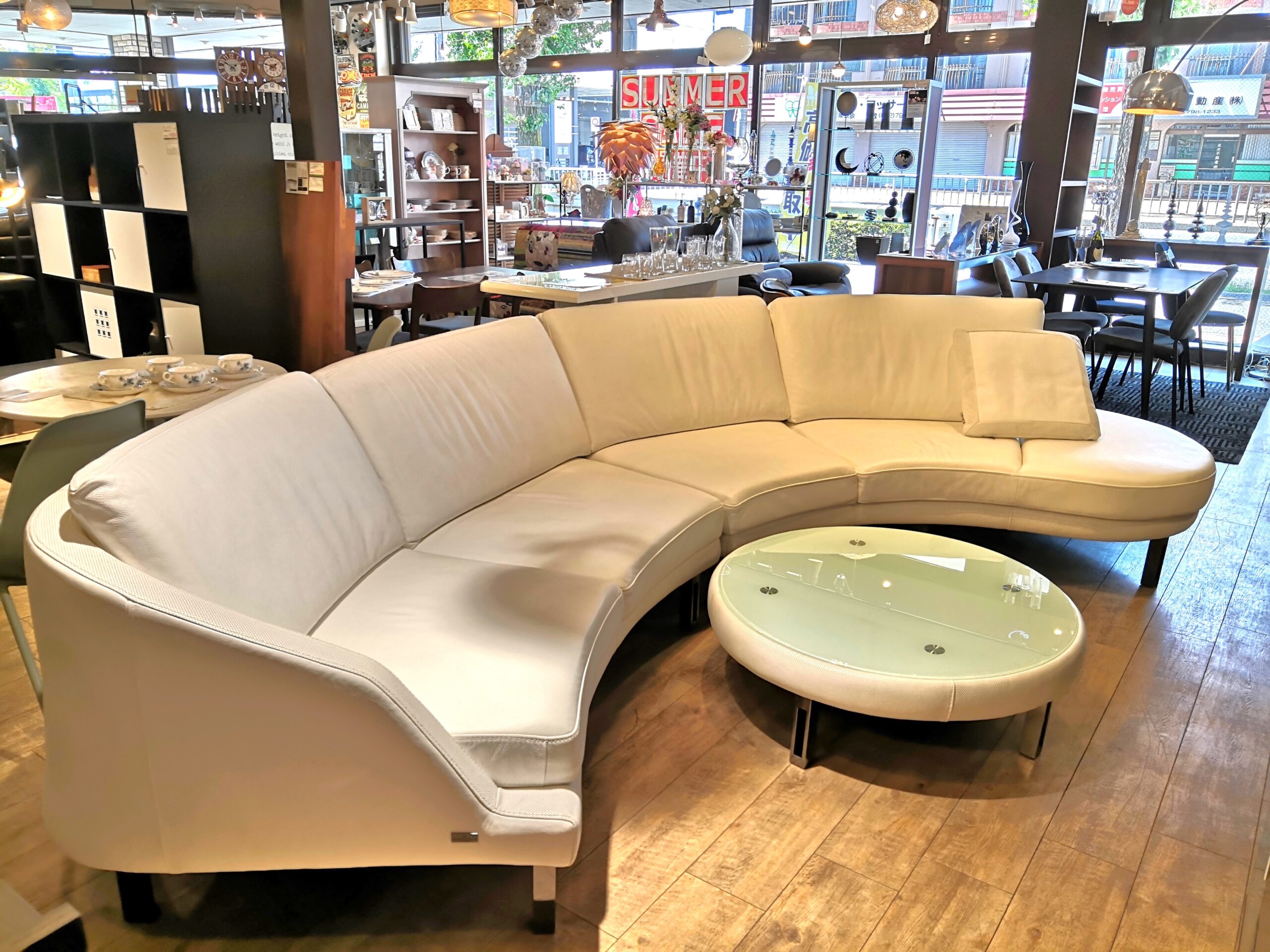 中古品 】KELVIN GIORMANI ケルビンジョルマーニ 高級品 総革 ホワイト