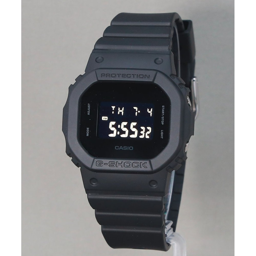 Casio G-Shock Digital Women GMD-S5610BB-1JF | Sakurawatches.com