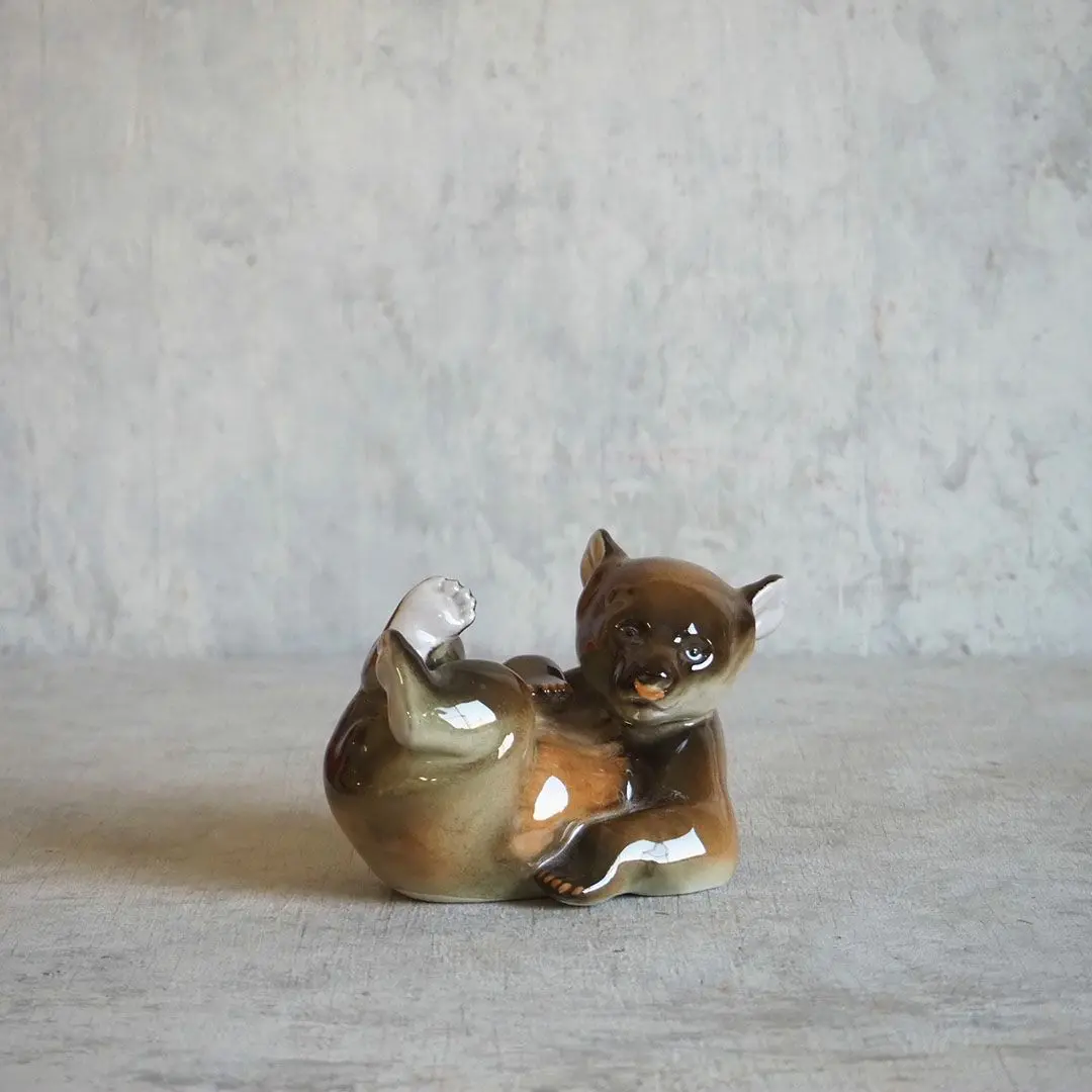 ヴィンテージフィギュリン 熊B 旧ソビエト LOMONOSOV(ロモノーソフ