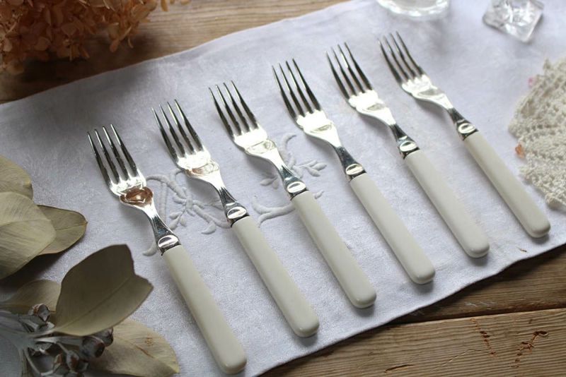 アンティーク食器アンティークシルバープレート・デザートフォーク