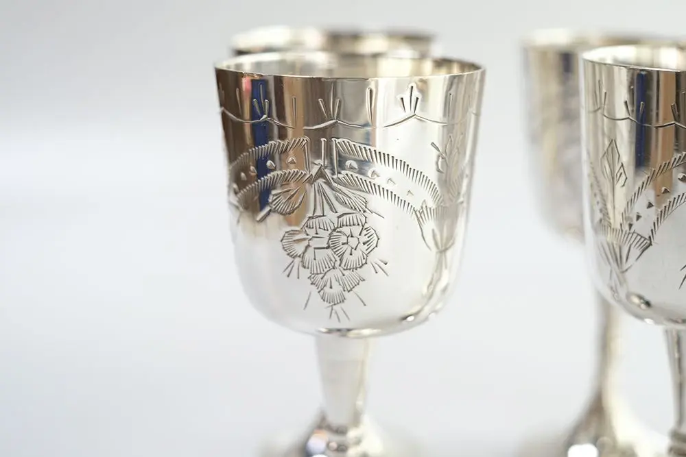 アンティーク・シルバープレートワイングラスセット 美しく重みのある