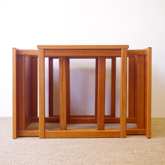 こまものと北欧家具の店 Salut / Kai Kristiansen / Nesting cube table
