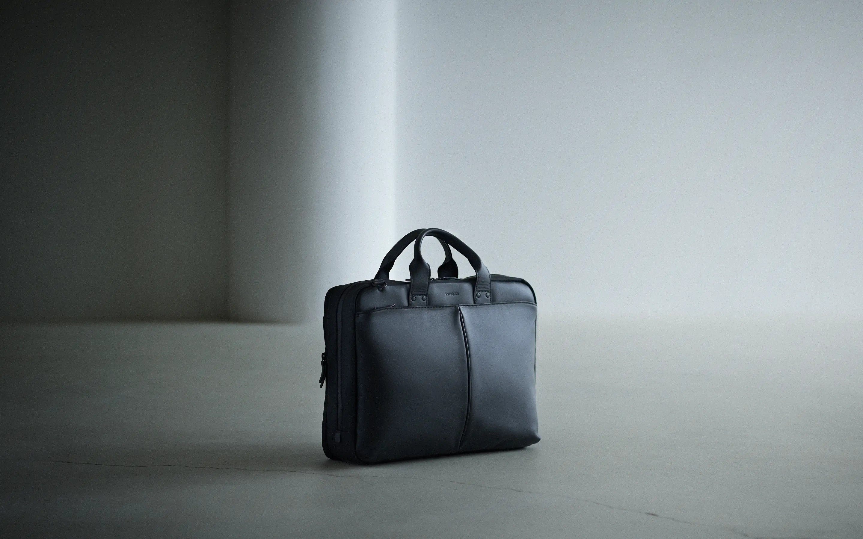 モダニクル2」スペシャルサイト/サムソナイト（Samsonite）公式サイト