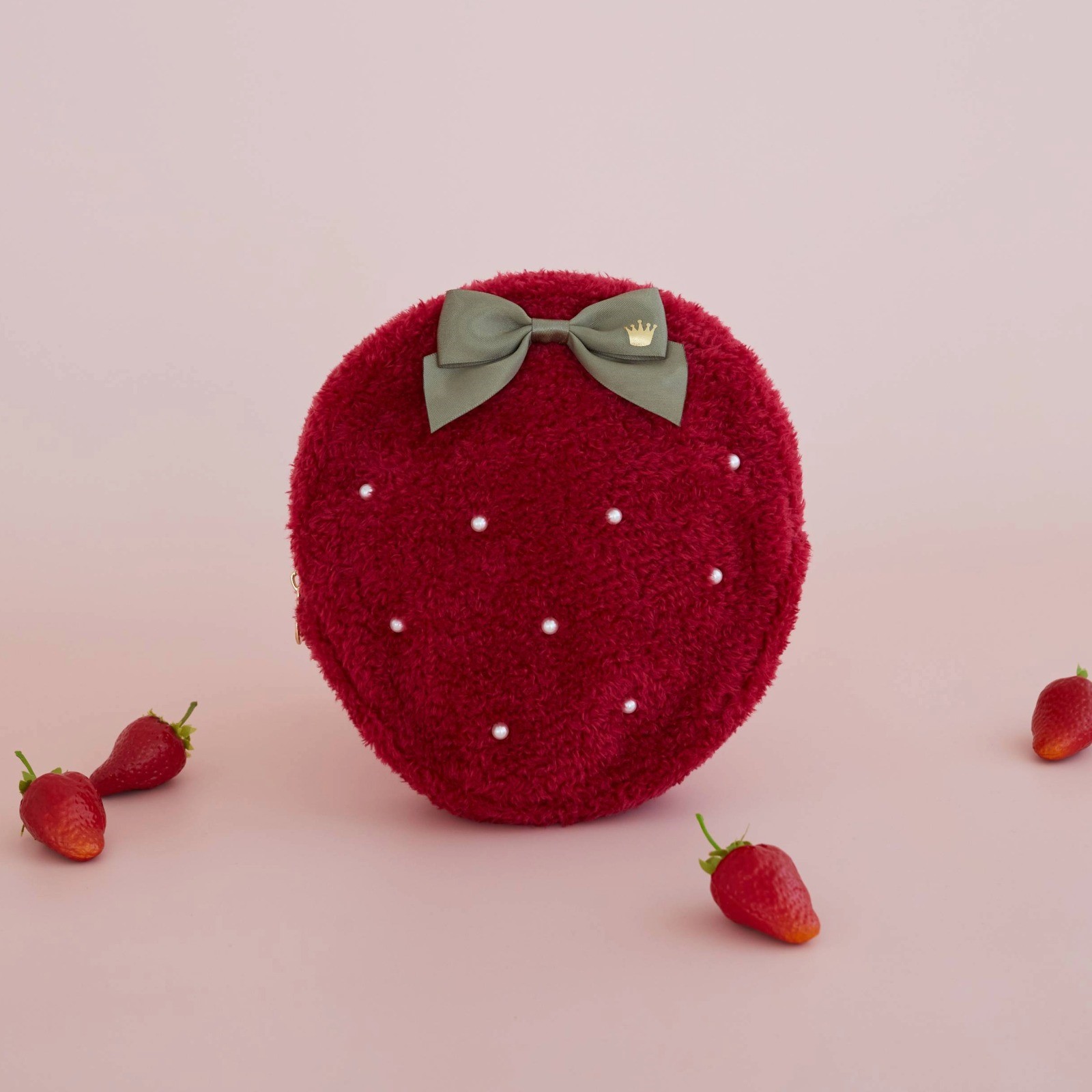 いちご新聞50周年記念♡「Maison de FLEUR」からコラボアイテムが登場