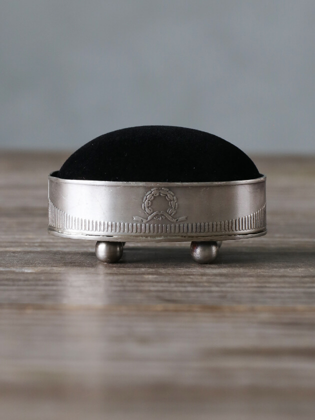 QUAINT&QUALITY ピンクッション OVAL