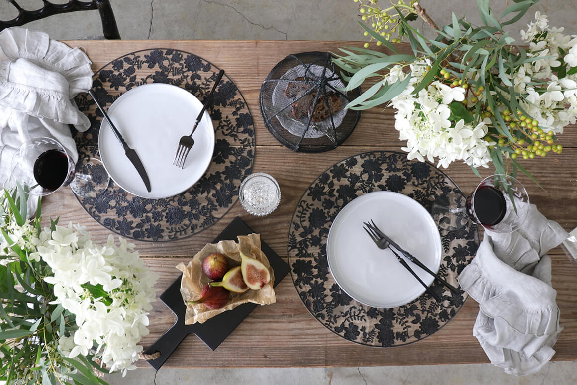 Fiorira un GiardinoビニールプレースマットFLOWERSブラック38cm