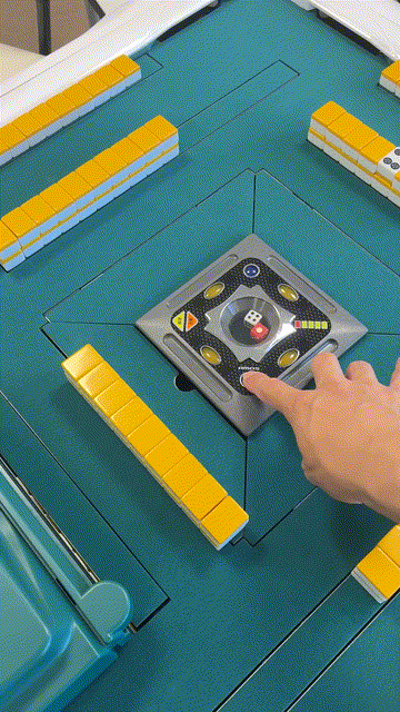 【2月6日発送】牌山押出機 ゴッドハンド3 、新品、送料無料、麻雀 ３人打ち用 麻雀用牌山押出機『ゴッドハンド3』 麻雀用具・マージャン用小物［新