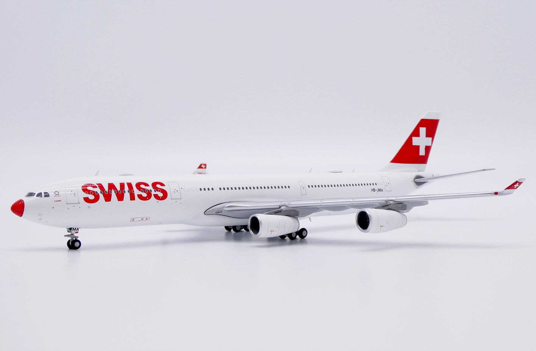 LX Swiss A340-300 Aviationtag ロゴカット LX Swiss A340-300