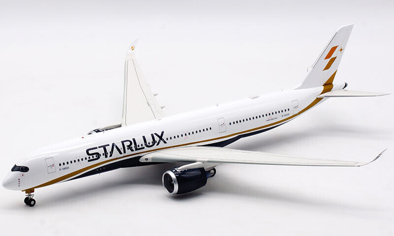 ScaleModelStore.com :: Aviation200 1:200 - AV2064 - Starlux