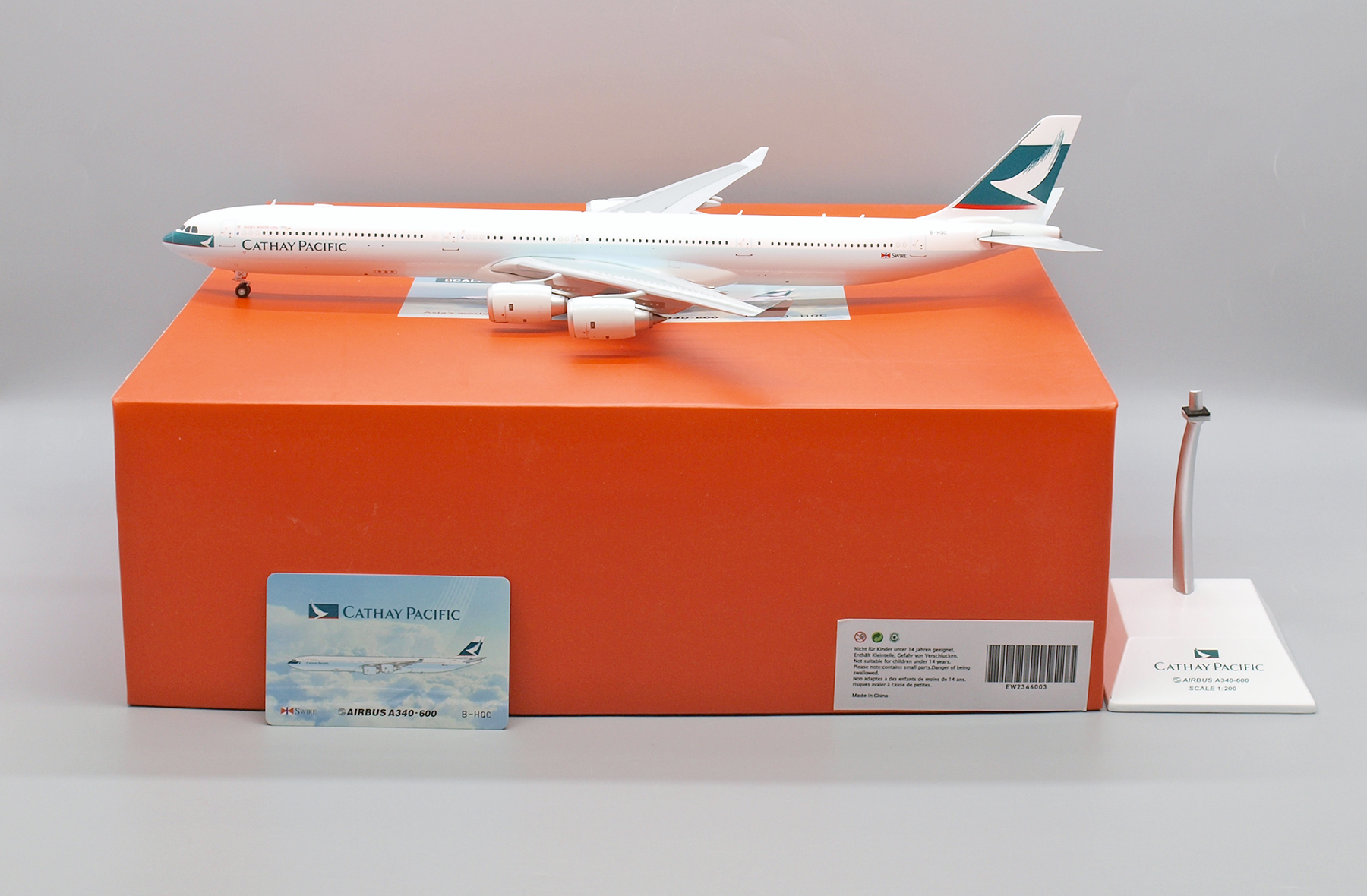 ScaleModelStore.com :: JC Wings 1:200 - EW2346003 - Cathay Pacific