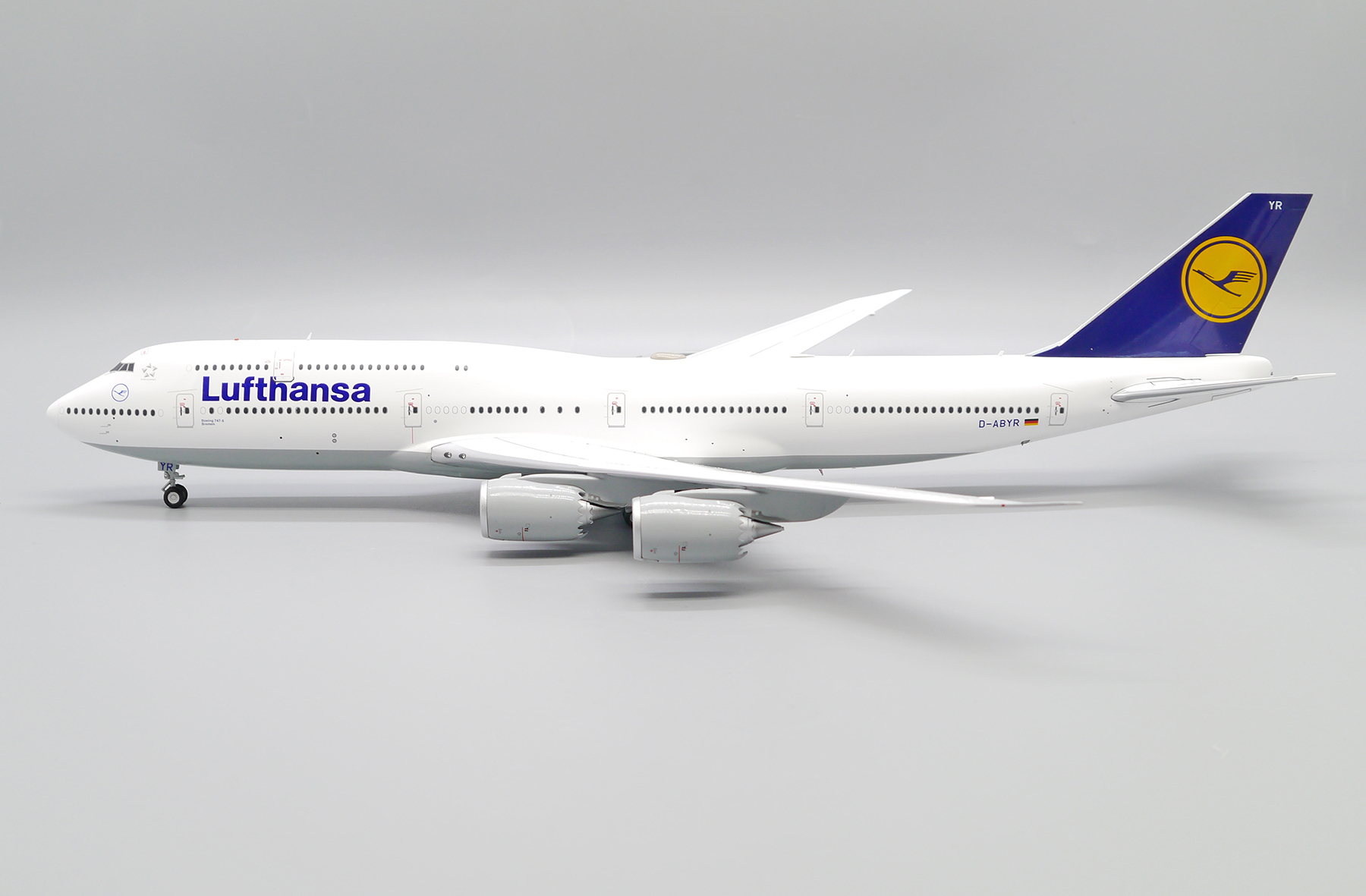 ScaleModelStore.com :: JC Wings 1:200 - EW2748003 - Lufthansa