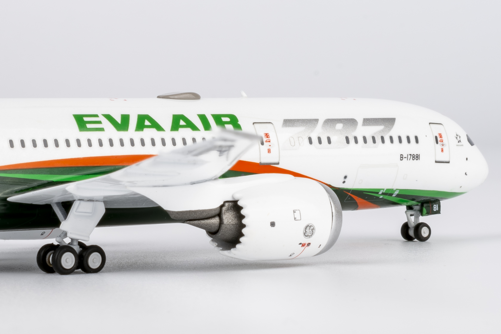 ScaleModelStore.com :: NG Models 1:400 - 55142 - Eva Airways
