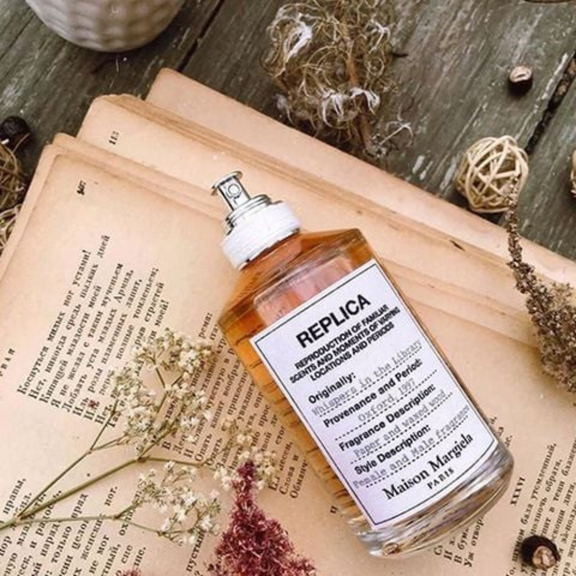 Maison Martin Margiela Whispers in the Library Eau de Toilette