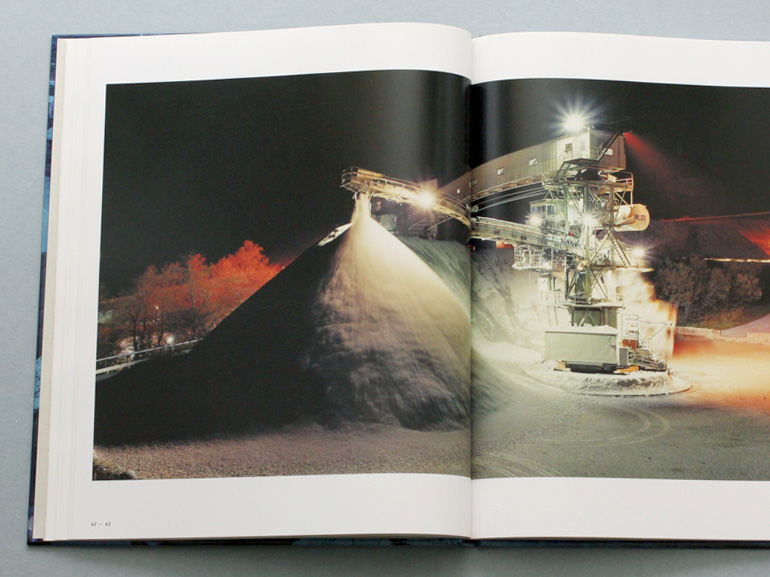 LIME WORKS｜青幻舎 SEIGENSHA Art Publishing, Inc.