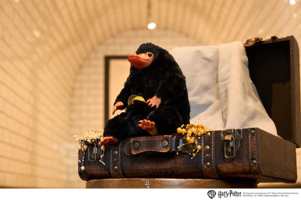 ファンタスティック・ビースト】ぬいフィギュ ニフラー | ぬいぐるみの