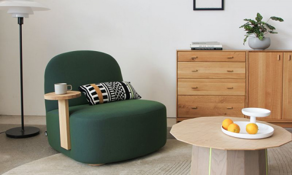 ポーラーラウンジチェア L ウィズサイドテーブル / ユニフォーム