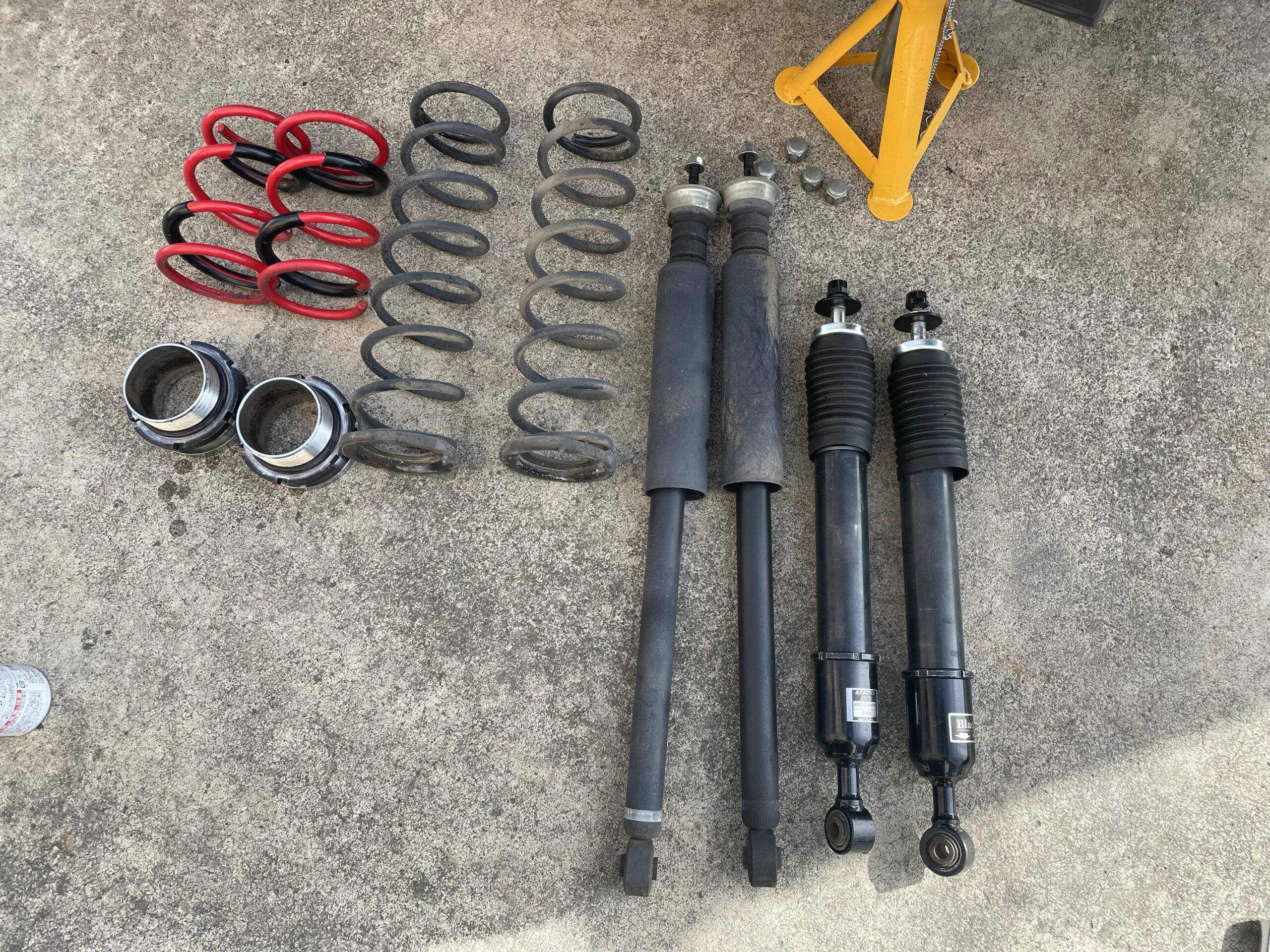 L175S】車高調取り付け/リア編 | Freedom