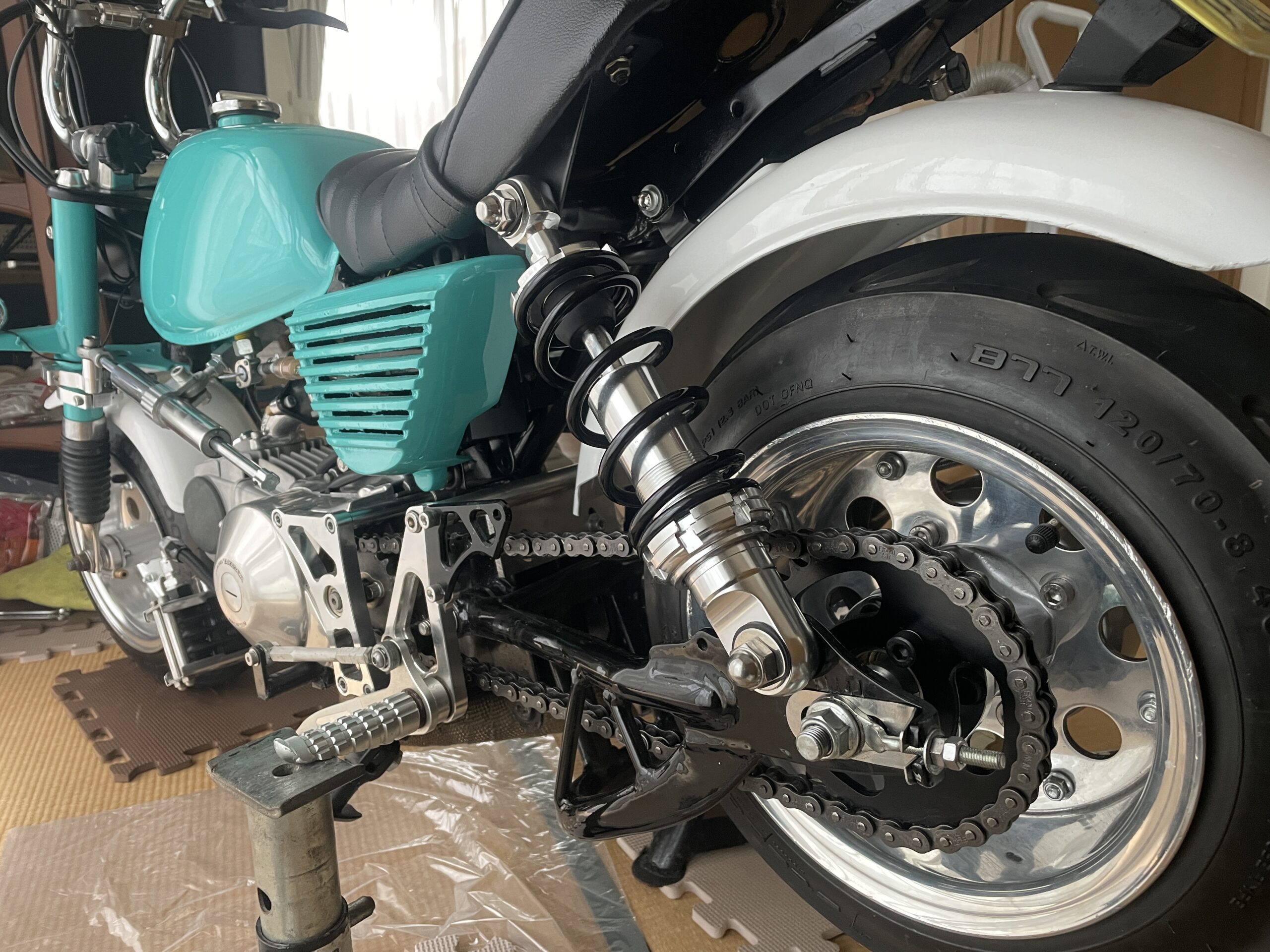 モンキー】リアスプロケットの交換。取り付け向きに注意 | Freedom