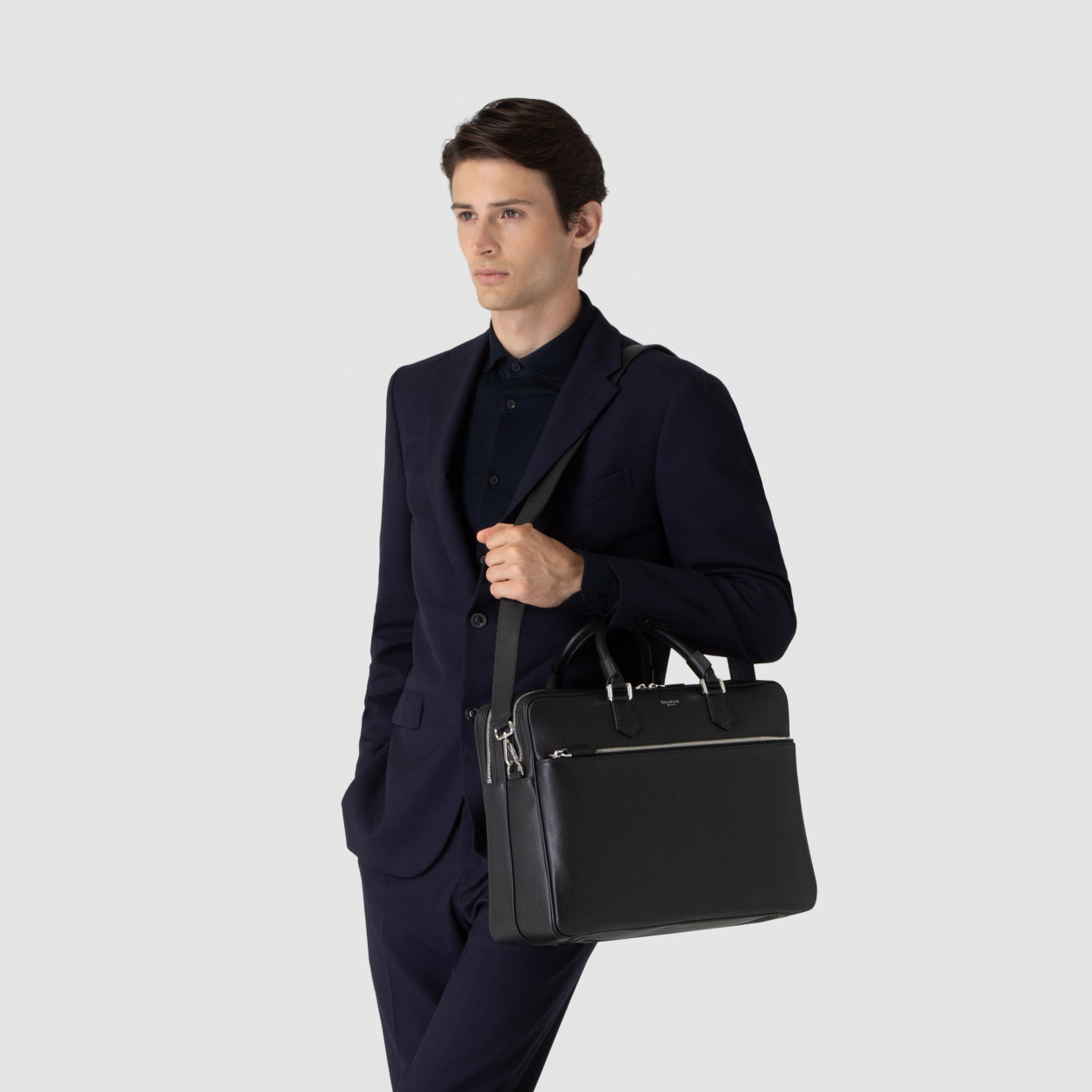 イタリア製CACHEMIREレザーラージブリーフケース