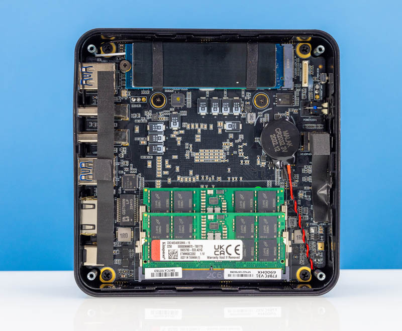 Minisforum UM690 Review An AMD Ryzen 9 6900HX Mini PC