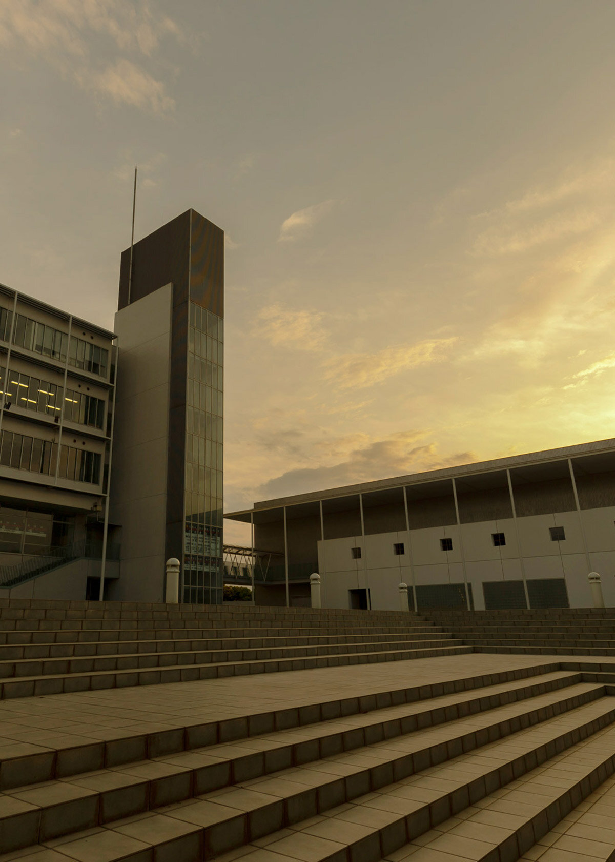 慶應義塾湘南藤沢中等部・高等部公式サイト