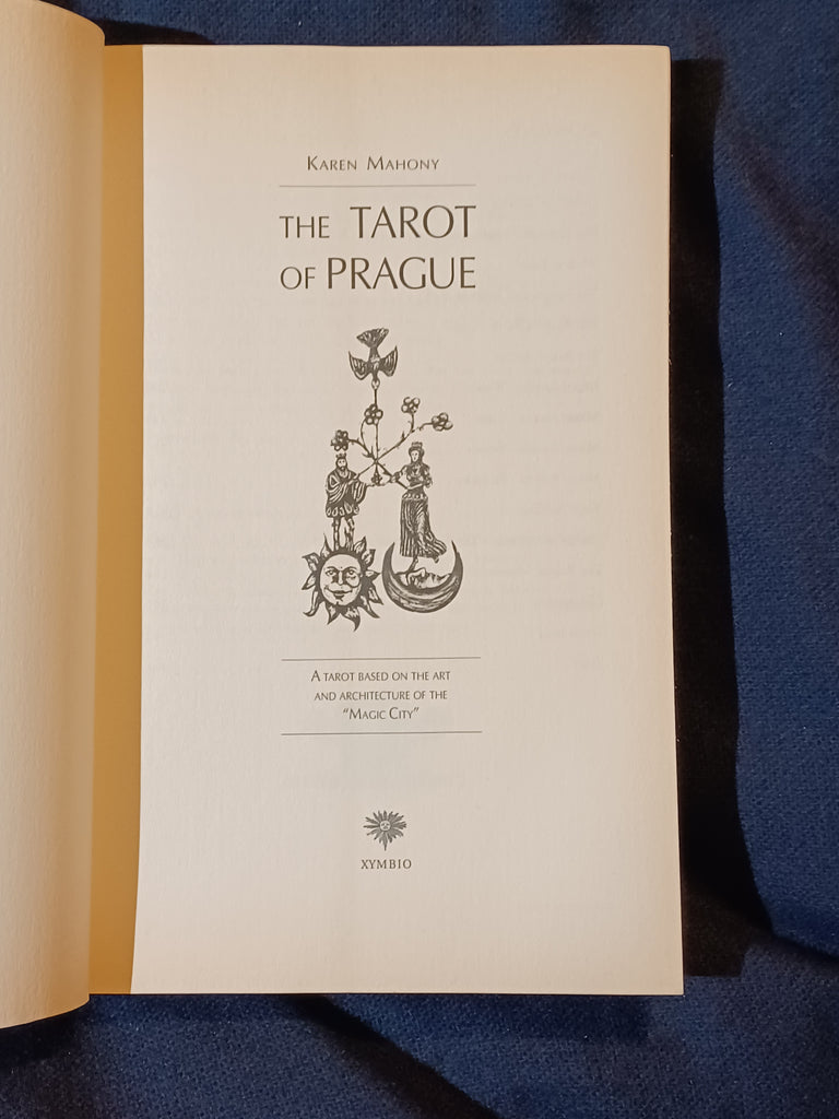 未開封稀少品 THE TAROT OF PRAGUE 未開封稀少品 THE TAROT OF PRAGUE