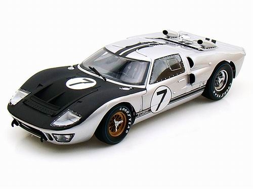 1: 18 Ford GT40 1966 Le Mans #7